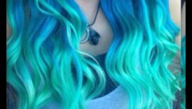 اللون الأزرق والأخضر الكهربائي: أفكار مستقبلية لتلوين الشعر