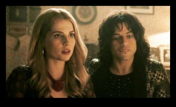 الرابسودي البوهيمي: تسريحات الشعر الطويلة المفعمة بالحيوية للمتجول